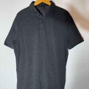 Express T-Shirt Men Large Black And White polo
